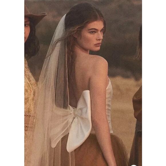 Hutch Cropped Corset Top with Oversized Bow in White Straight Neckline Size 8 - Picture 3 of 9